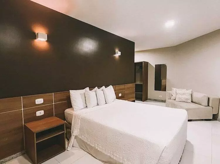 اتاق لوکس, Safira Praia