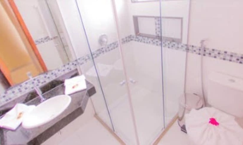 חדר דלוקס לארבעה, Safira Praia