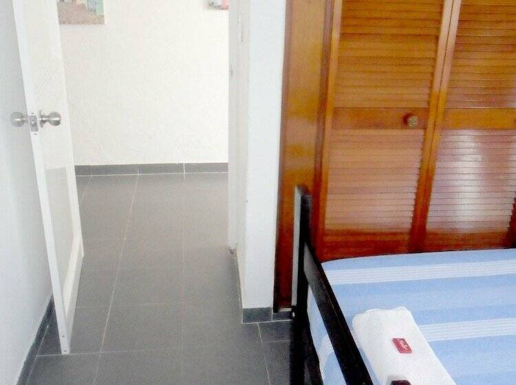 חדר משפחתי חדר אמבטיה משותף, Sheylla's Place