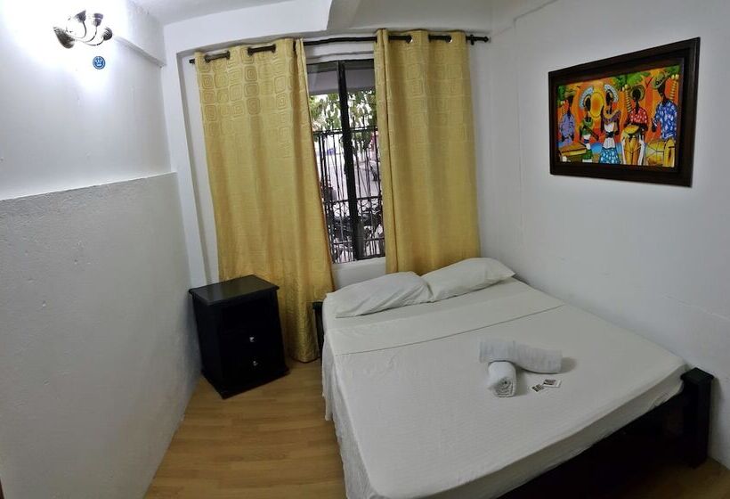 带共用浴室的标准房间, Sheylla's Place