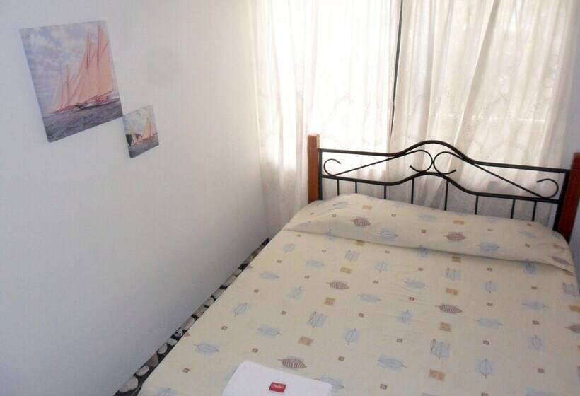 חדר משפחתי חדר אמבטיה משותף, Sheylla's Place