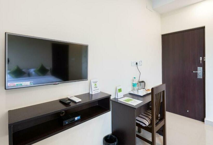 豪华房间, Treebo Adin Residence Chennai Trade Centre