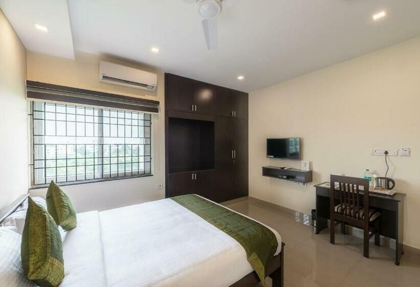 デラックスルーム, Treebo Adin Residence Chennai Trade Centre