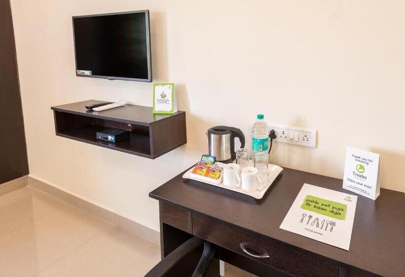 Номер Deluxe, Treebo Adin Residence Chennai Trade Centre