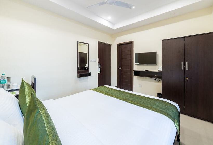 デラックスルーム, Treebo Adin Residence Chennai Trade Centre