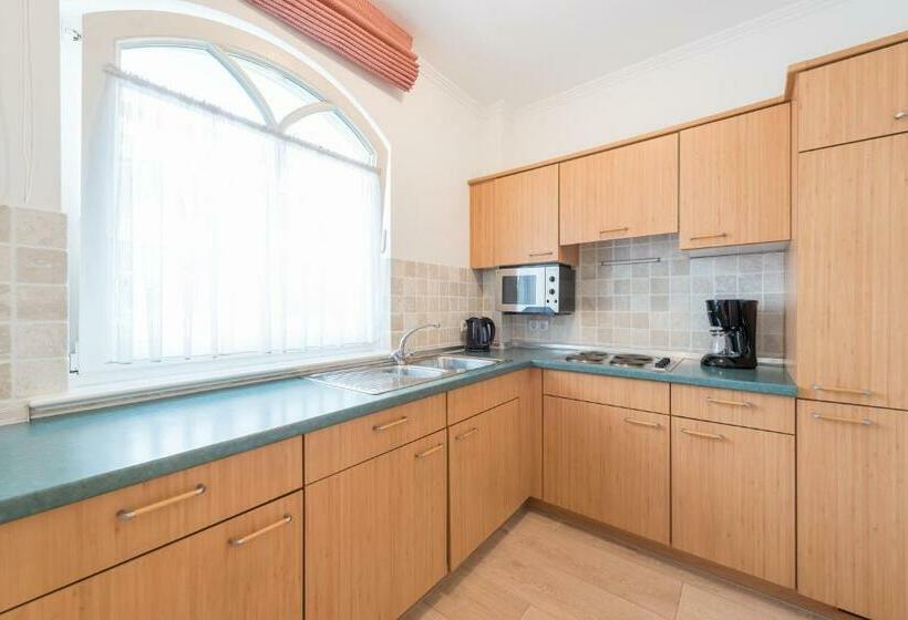 带1个卧室的带阳台的公寓, Strandhaus Belvedere