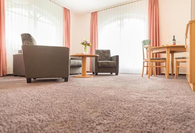 2 Bedroom Suite with Balcony, Strandhaus Belvedere