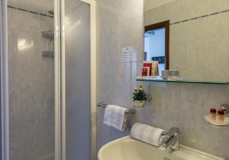 חדר סטנדרט, Drago   Garda Lake Collection