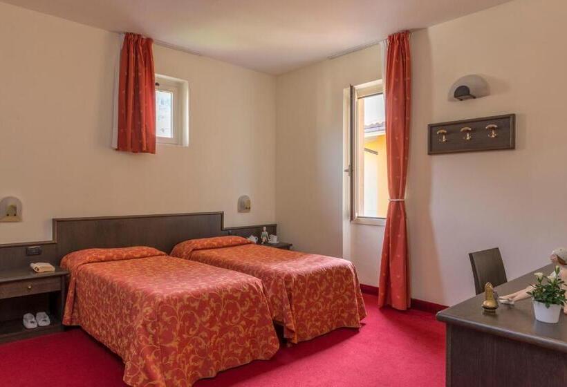 غرفة إقتصادية, Drago   Garda Lake Collection