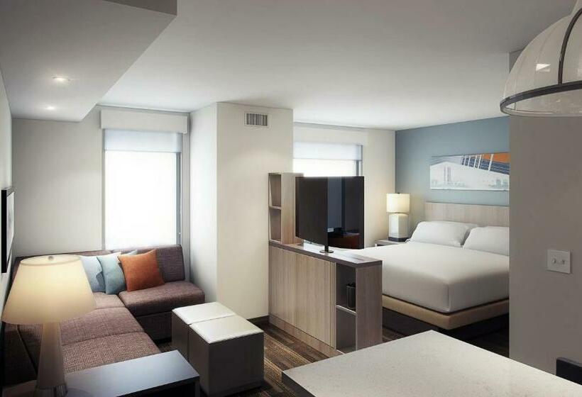 إستوديو قياسى سرير كينج, Hyatt House Lansing University Area