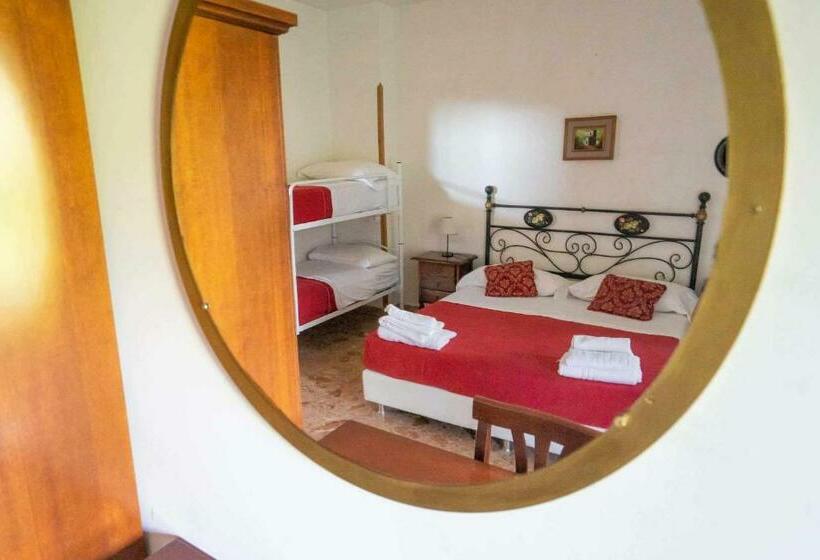 Четырехместный Номер Классик, Santa Lucia