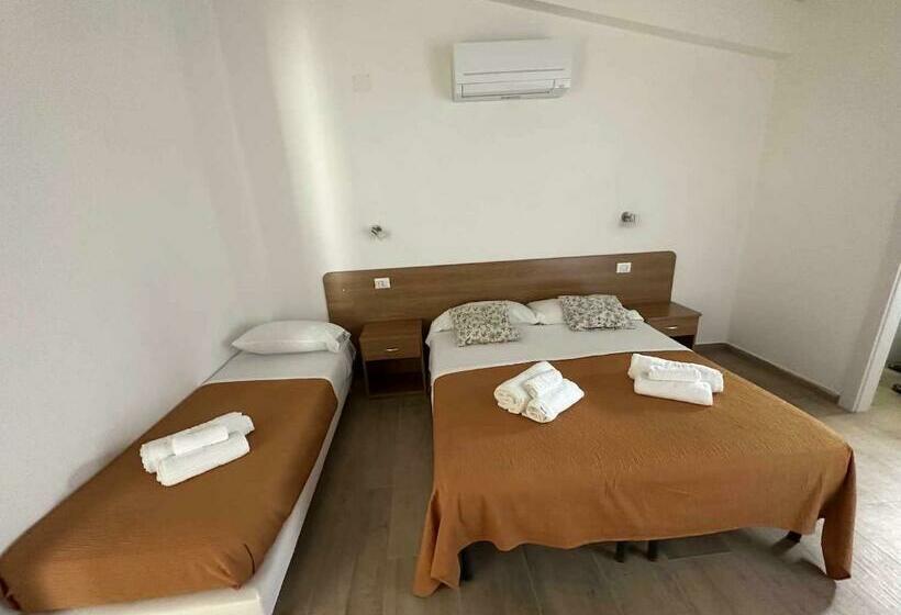 Номер Стандарт Трехместный, Santa Lucia