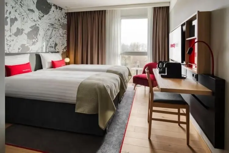 اتاق سوپریور سه تخته, Intercityhotel Lübeck