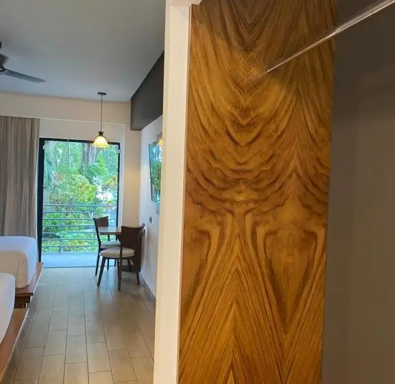 Deluxe-huone, Cristalino Lagoon Front Hotel, Restaurant & Spa