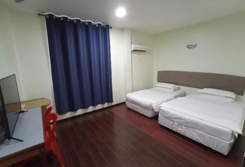 חדר דלוקס לשלושה, Oriental