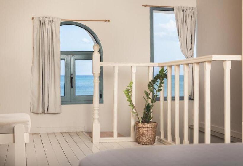 اتاق دوبلکس, Pierros Verde