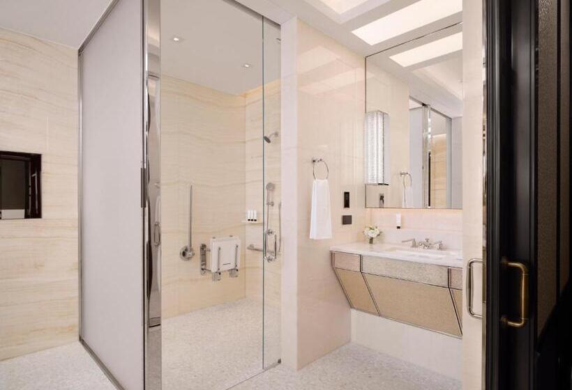Номер Deluxe Адаптированный для Инвалидов, The Peninsula London