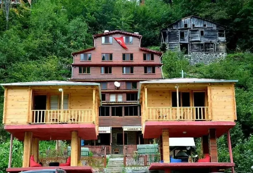 Standard Neljän Hengen Huone, Gogalay Bungalov Hotel  Restoran