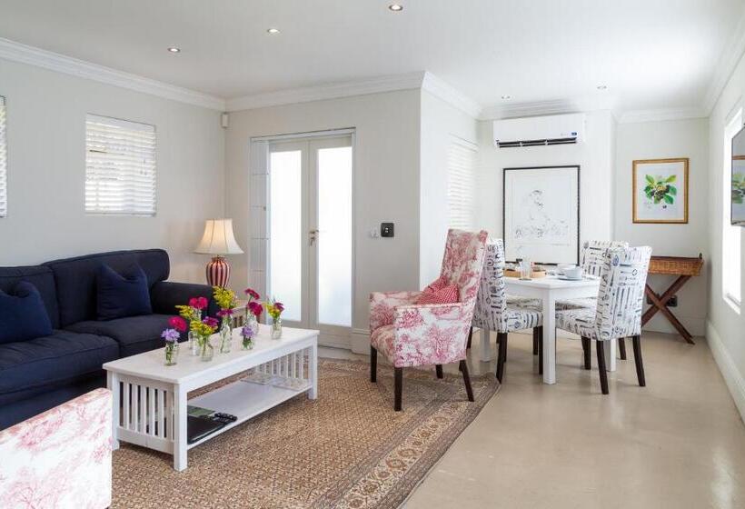 خانه 1 خوابه, Auberge Daniella