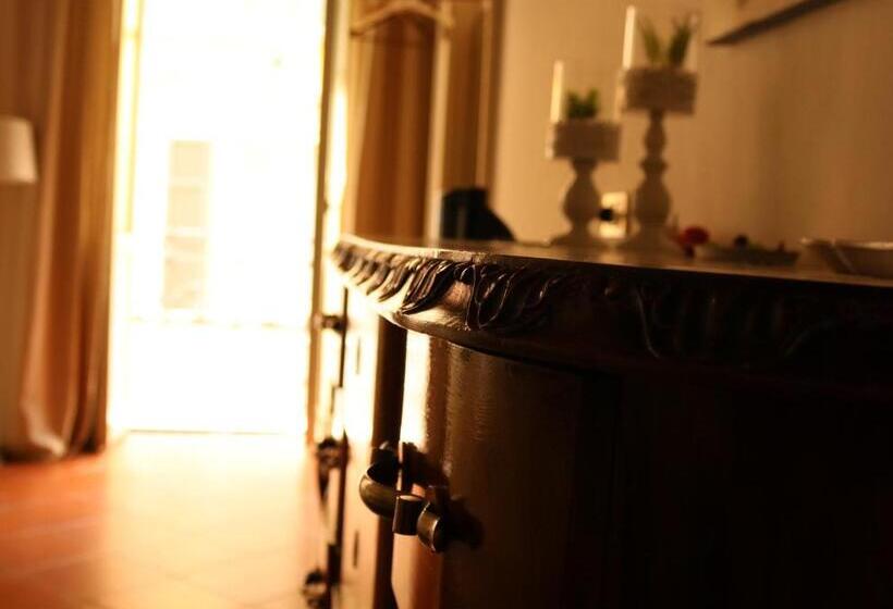 آپارتمان 1 خوابه, La Maison