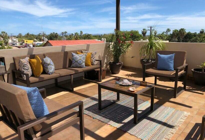 شقة غرفتين, Bugambilias Suites