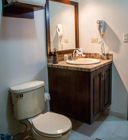 إستوديو قياسى, Bugambilias Suites