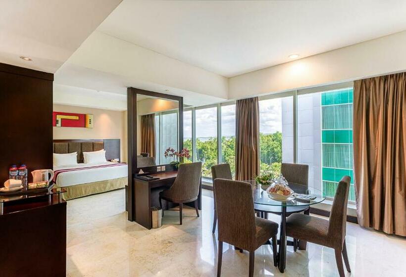 Полулюкс, Claro Kendari