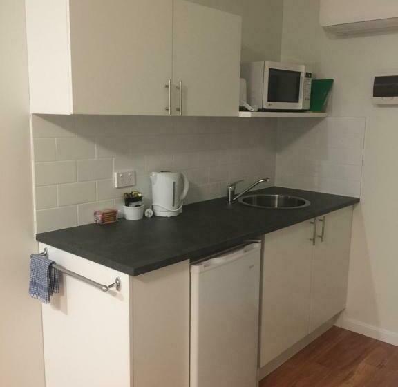 غرفة سوبيريور سرير كينج, Eden Motel