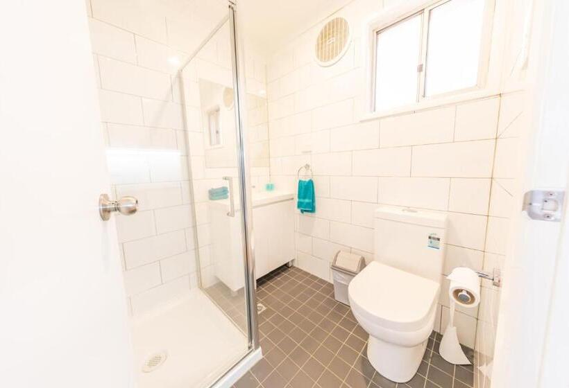 غرفة سوبيريور سرير كينج, Eden Motel