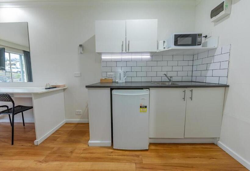 غرفة قياسية, Eden Motel