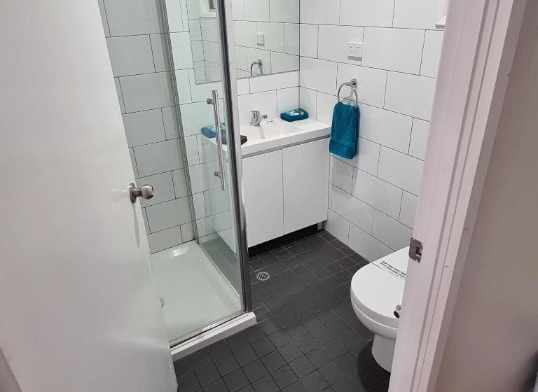 غرفة ديلوكس سرير كينج, Eden Motel