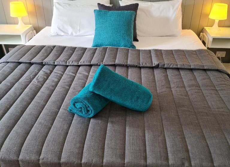 غرفة ديلوكس سرير كينج, Eden Motel