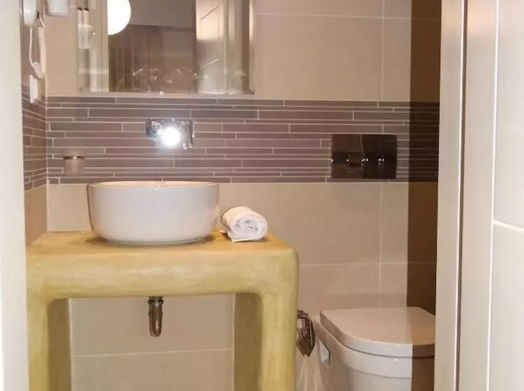 اتاق استاندارد با بالکن, Naxos Anassa Suites