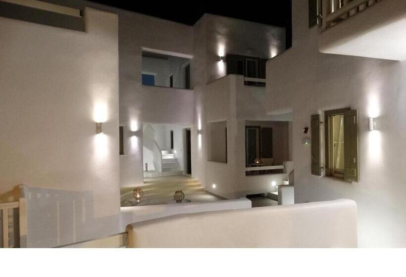 バルコニー付きスタンダードルーム, Naxos Anassa Suites