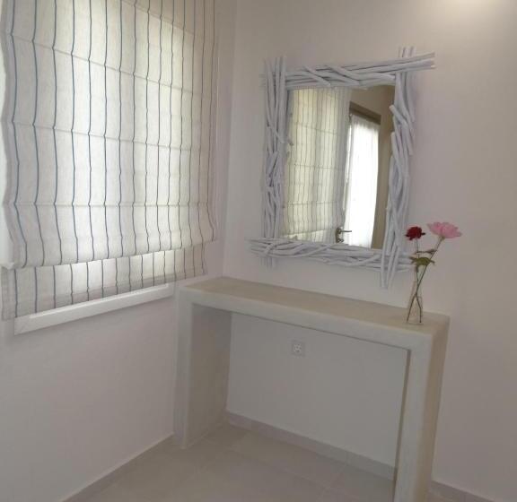 1階のスタンダードルーム, Naxos Anassa Suites