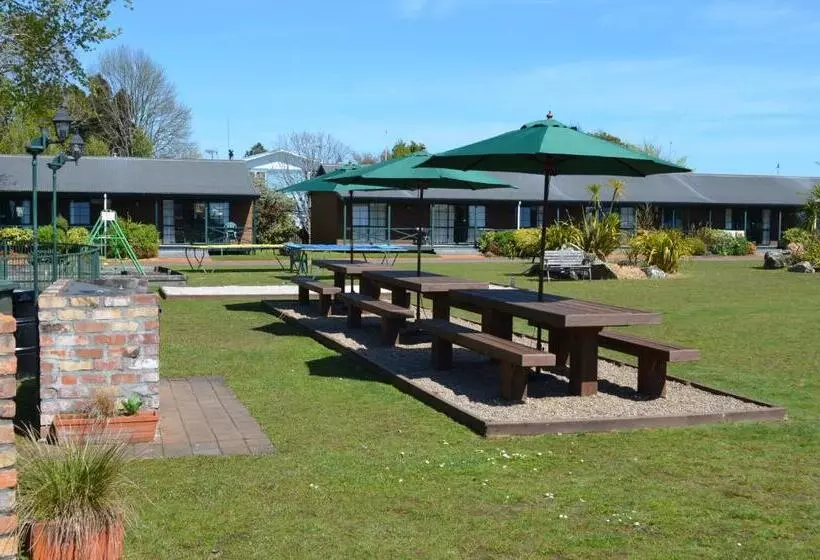 ２ベッドスイートルーム, Cedarwood Lakeside Motel & Conference Venue