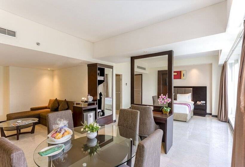 Полулюкс, Claro Kendari