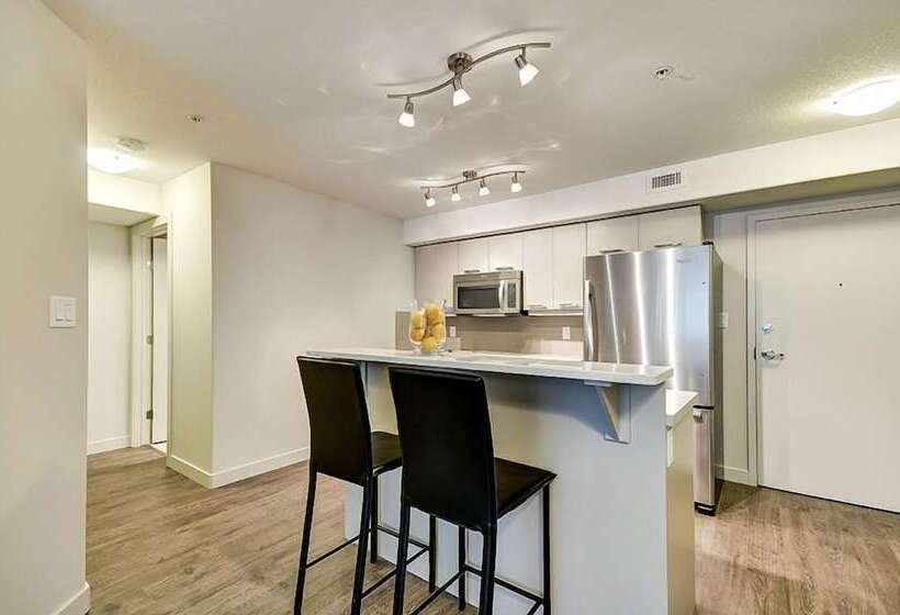 سوئیت 2 خوابه, East Village Suites