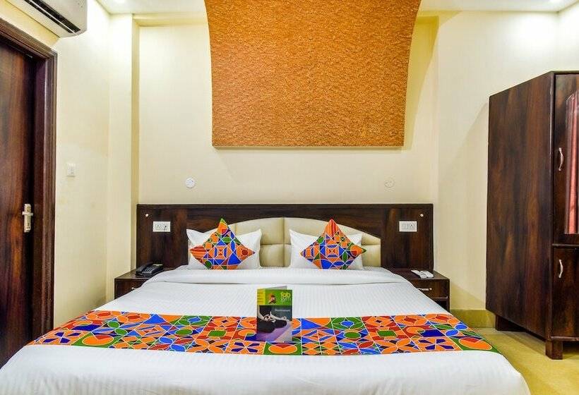 Camera Deluxe, Fabhotel Js Regency