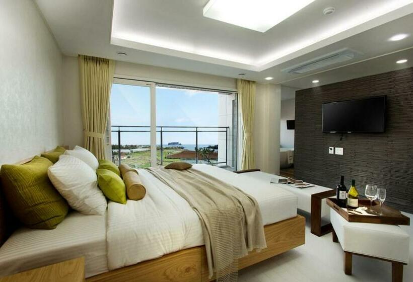 סוויטה משפחתית, Healthcare Town Resort