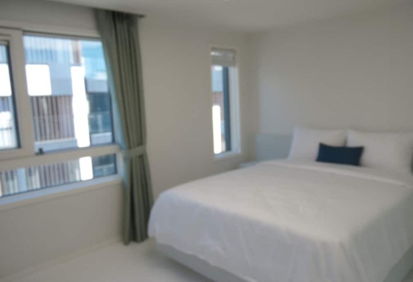 סוויטה משפחתית, Healthcare Town Resort