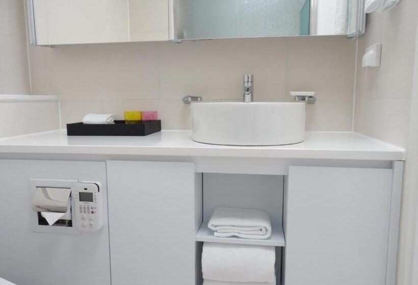 סוויטה דלוקס, Healthcare Town Resort