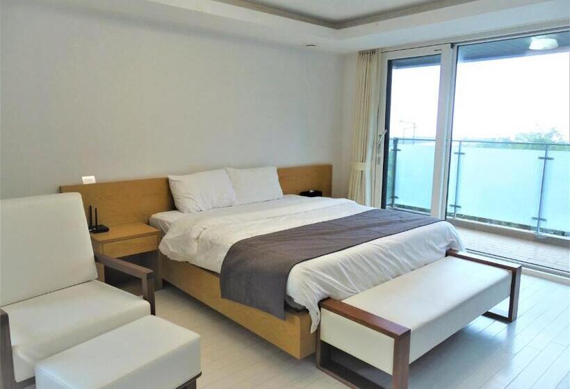 סוויטה מלכותית, Healthcare Town Resort