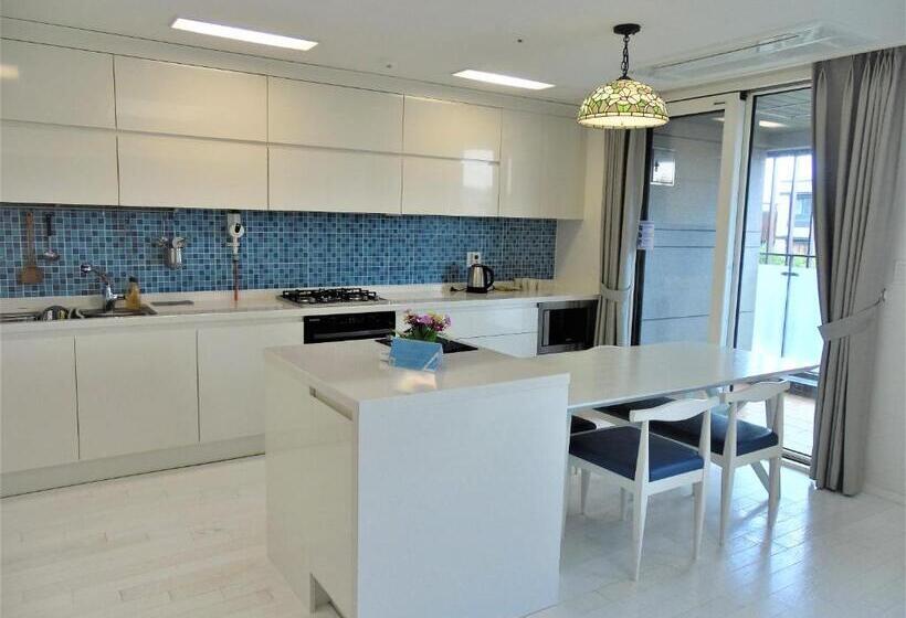 סוויטה דלוקס, Healthcare Town Resort