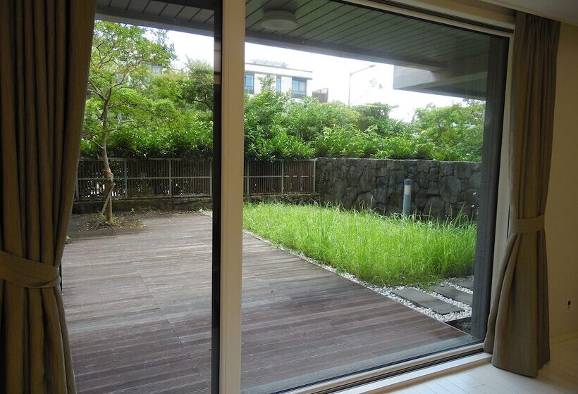 ロイヤルスイート, Healthcare Town Resort