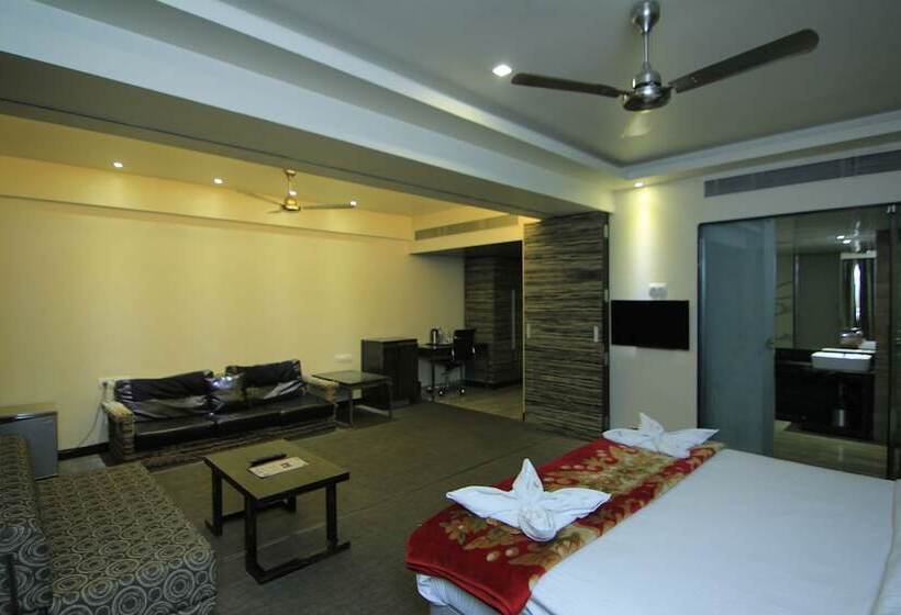 行政套房, Kumar Resort By Turtle, Lonavala