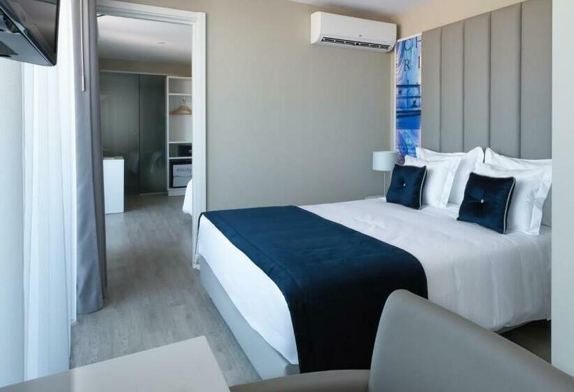 سوییت جونیور, Lisbon Sao Bento