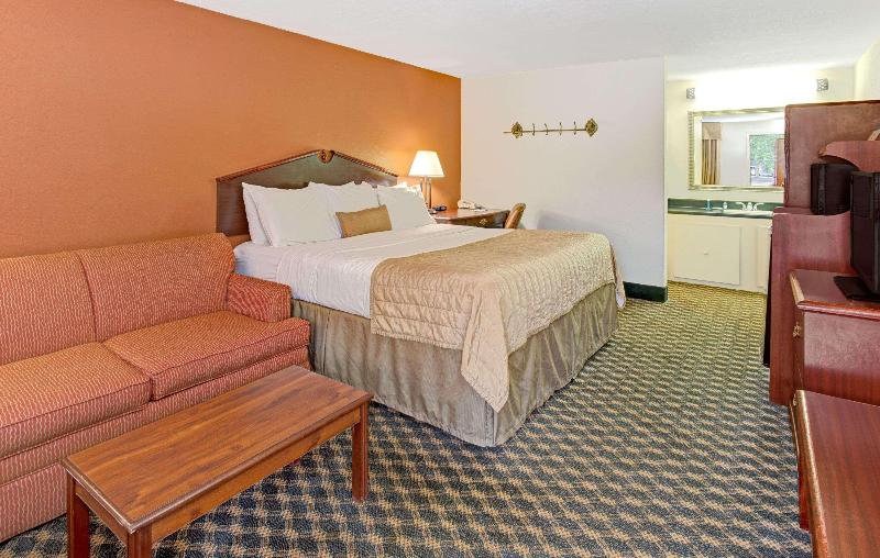 سوییت جونیور, Lisbon Sao Bento