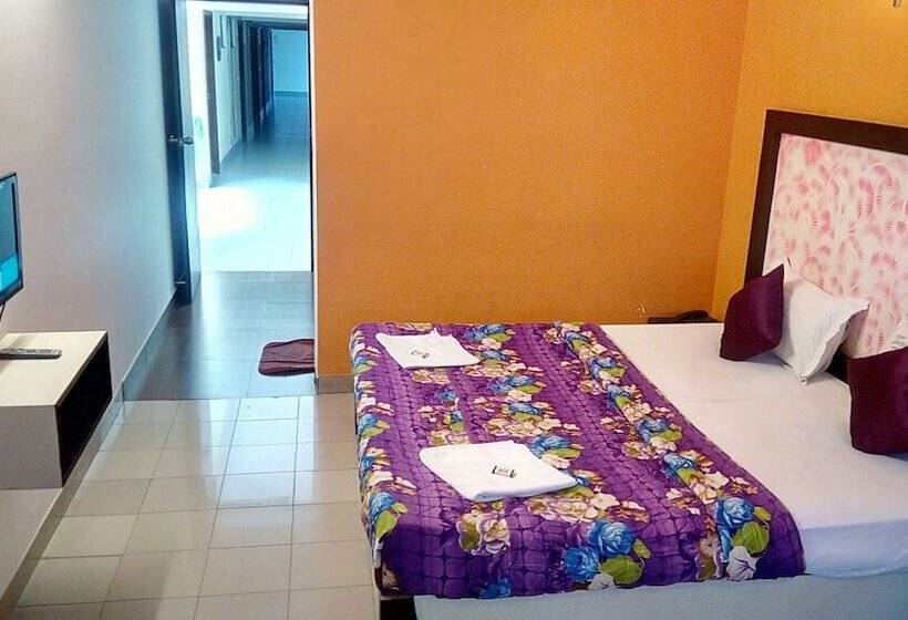 Habitació Deluxe, Luciya International Mysore