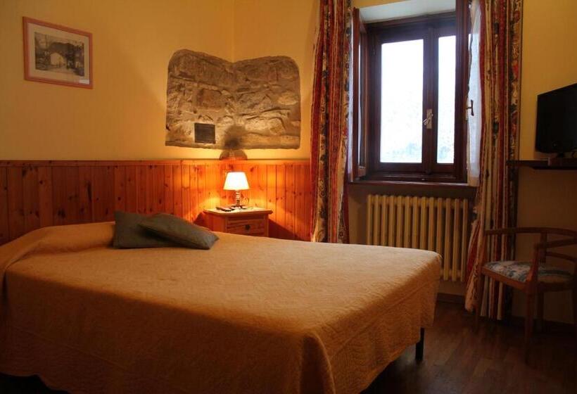 베이직 룸 더블 침대, Maison Laurent